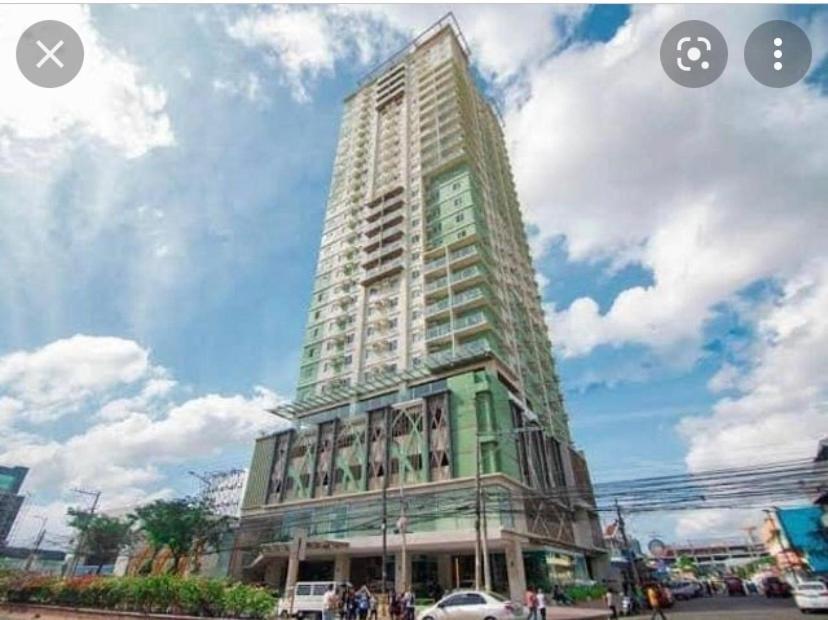 Sunvida Condo Across Sm City Cebu W/ Wifi And View Exterior photo